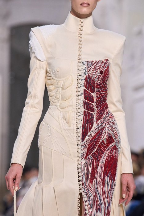 Thumbnail of www-x-com-streetfashion01-status-1873902629413347628-c54e17032a754fc2