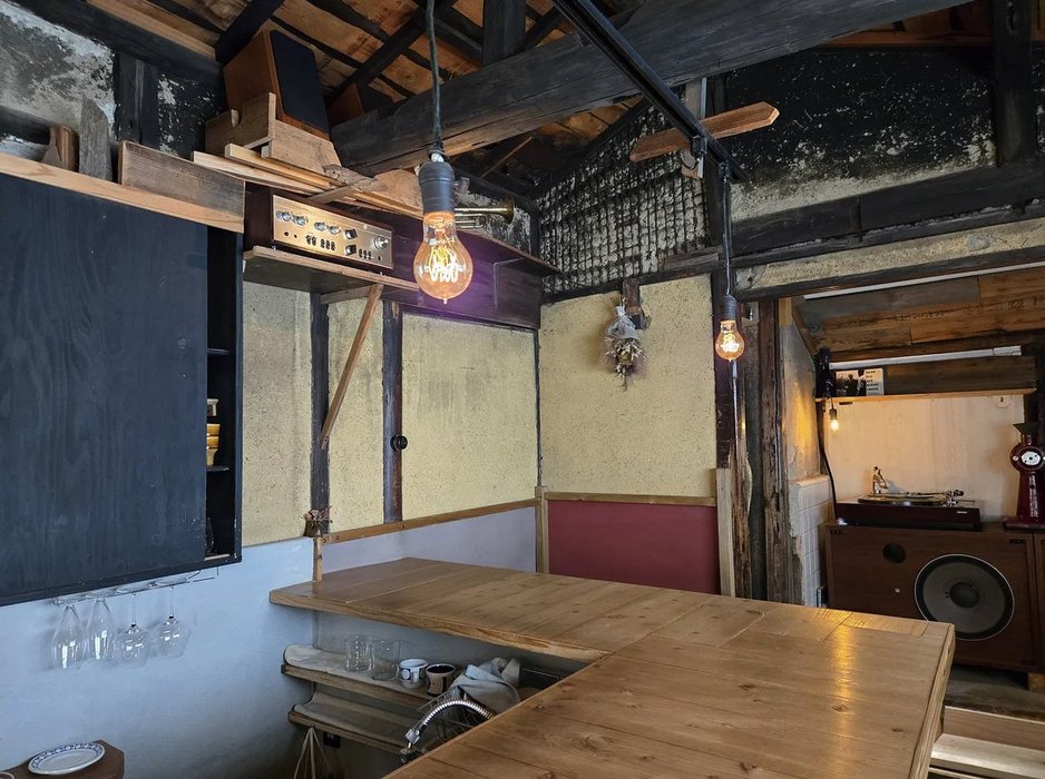 Thumbnail of www-x-com-jakobgreenfeld-status-1937469476569567551