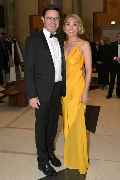 Thumbnail of www-x-com-dieworkwear-status-1809680306313802188-dd12bc50f1854a48