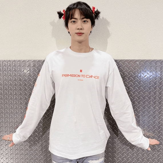 Thumbnail of www-x-com-bangtanverse-status-1467872417716580366-dd5449e75c3e4f9e