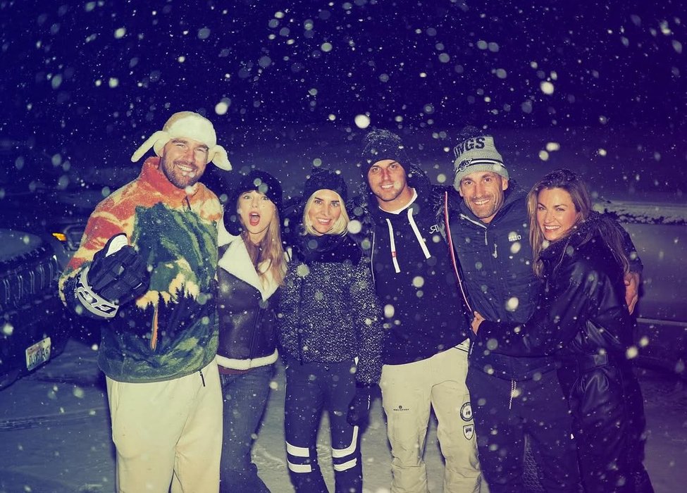 Thumbnail of www-x-com-taylorswiftbr-status-1948498915038269714-e11a15b323f746ea