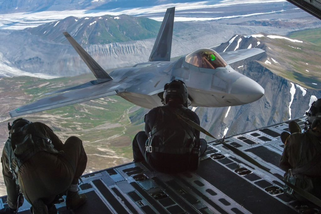 Thumbnail of www-x-com-combat-learjet-status-1842725444023656798-e5eccd7f0a43494c