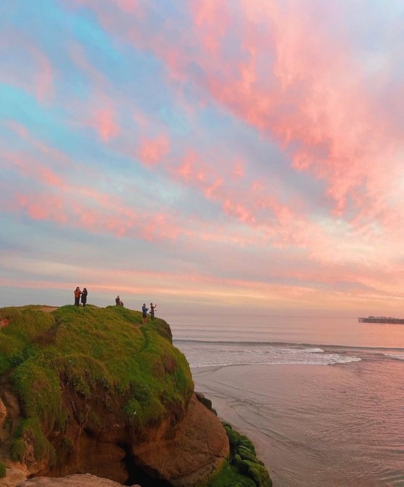 Thumbnail of www-x-com-ashleyyjoelle-status-1766266494147850581-e6cae89d19a94fda