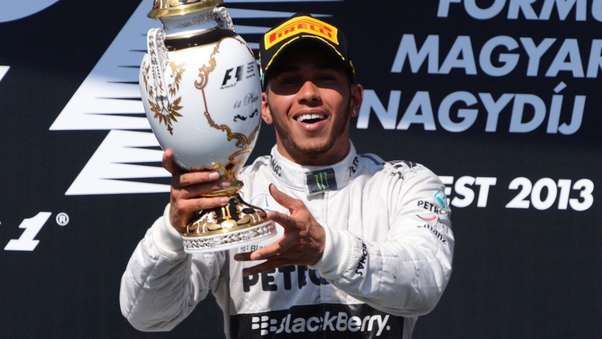 Thumbnail of www-x-com-blog-formula1-status-1864689667209314662-f32075d1dc6f44dc