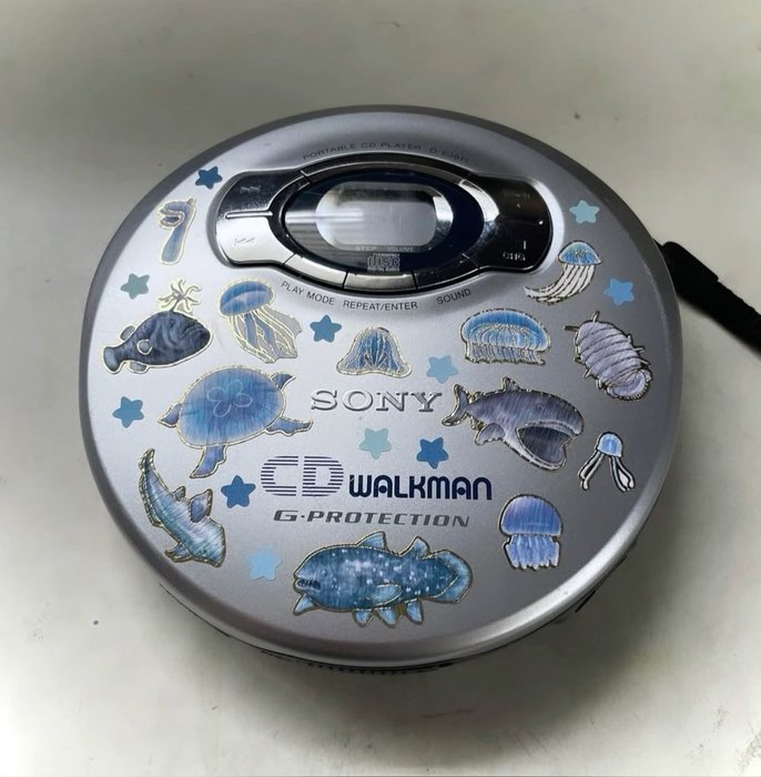 Thumbnail of www-x-com-synthevisuals-status-1932455034228494337-f56235828a6a439d