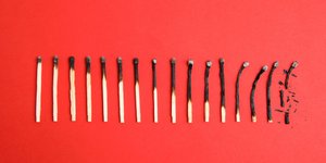 Thumbnail of 6 Habits Therapists Are Begging You to Break for the Sake of Your Mental Health