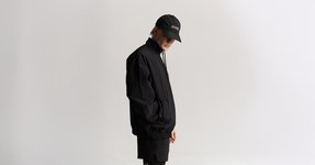 Thumbnail of Jeans