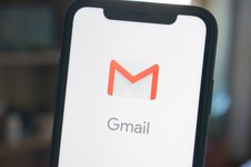 Thumbnail of How To Write a Great Cold Email That Will Actually Get a Response - Summation by Auren Hoffman