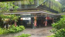Thumbnail of Commentary: Bukit Canberra Hawker Centre episode reminds us that giving is a moral choice, not a contractual obligation