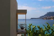 Thumbnail of La Casa E1027 de Eileen Gray. Patrimonio moderno y vanguardia tecnológica al borde del mar en Cap Martin