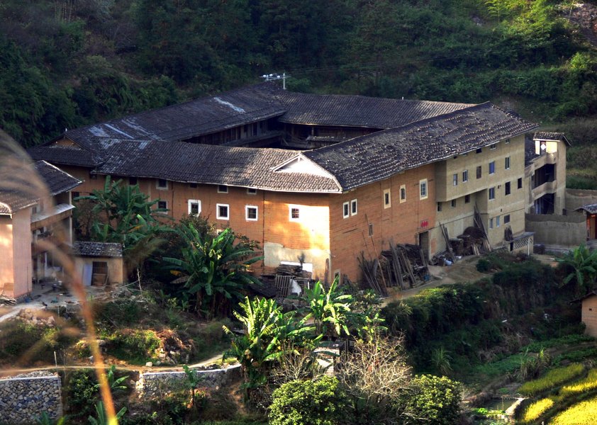 Preview of tulou-jpg-c7a6fd3f699044e9