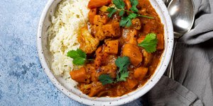 Thumbnail of peanut vegetable curry