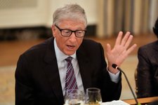 Thumbnail of E&E News: Scientists fume over Bill Gates climate memo