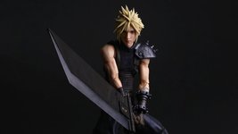 Thumbnail of 『FF7 リバース』クラウド・ストライフが“PLAY ARTS真”になって登場。自由度の高いポーズがつけられるアクションフィギュア。バスターソードにはめ込めるマテリアも付属 | ゲーム・エンタメ最新情報のファミ通.com