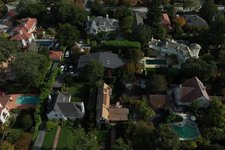 Thumbnail of Palo Alto Confronts Billionaires Over Their Housing Compounds