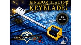 Thumbnail of 『キングダム ハーツ』光る、鳴る!キーブレードが発売決定。約50cmの大ボリュームサイズ。まほうの種類や強さで発光が変化、多彩なSE・BGMも収録 | ゲーム・エンタメ最新情報のファミ通.com