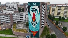 Thumbnail of A Milano il primo murale italiano dello street artist Obey