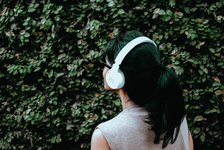 Thumbnail of Warner Music partners with MediMusic, marking its first music therapy deal - Music Business Worldwide