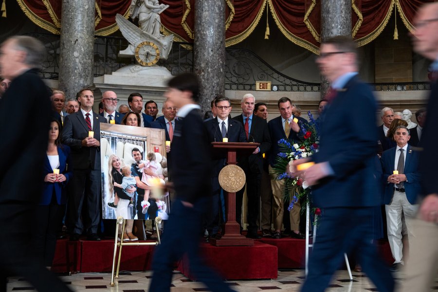 Thumbnail of Capitol Lens | Capitol vigil - Roll Call