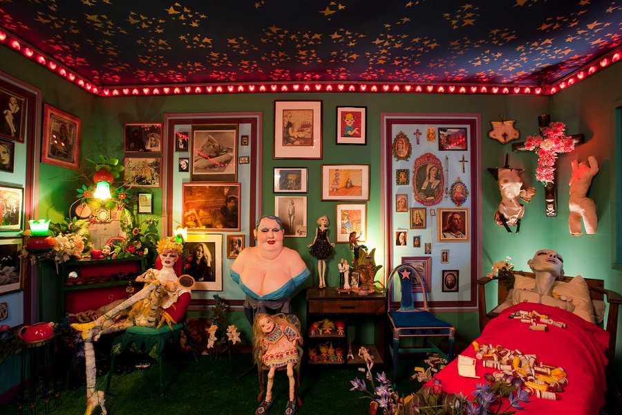 Thumbnail of 1980s Icon Greer Lankton Explored Glamour and Gender in Her Eerie Dolls