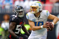 Thumbnail of Super Bowl odds, projections: Why our model sees Falcons, Chargers as playoff contenders
