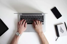 Thumbnail of 9 creative personal knowledge management system examples to inspire you