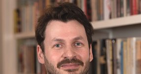 Thumbnail of Tom Killingbeck (Literary Agent)