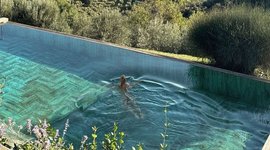 Thumbnail of Hot Summer 2025 Travel Tips (& Beyond!) From The Coolest Luxury Travel Advisor Ever!