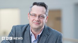 Thumbnail of University of Surrey project will build sign language AI model