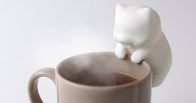 Thumbnail of nékojita fufu is an attachable mini robot that blows on hot drinks & food to cool them down