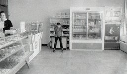 Thumbnail of How to like everything more - by Sasha Chapin
How to like everything more