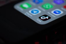 Thumbnail of TikTok Won. Now Everything Is 60 Seconds.