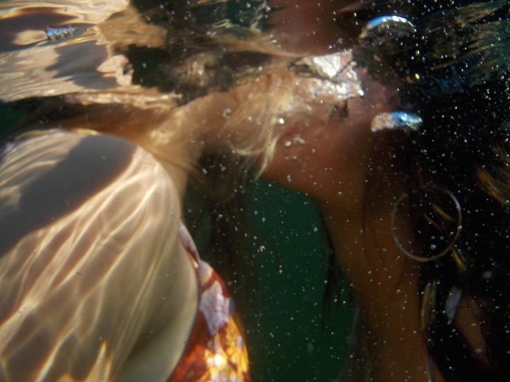 Thumbnail of Pin af Ana Julia på us i 2025