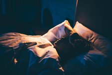 Thumbnail of Cognitive shuffling: A mental trick to help you quiet racing thoughts and fall asleep