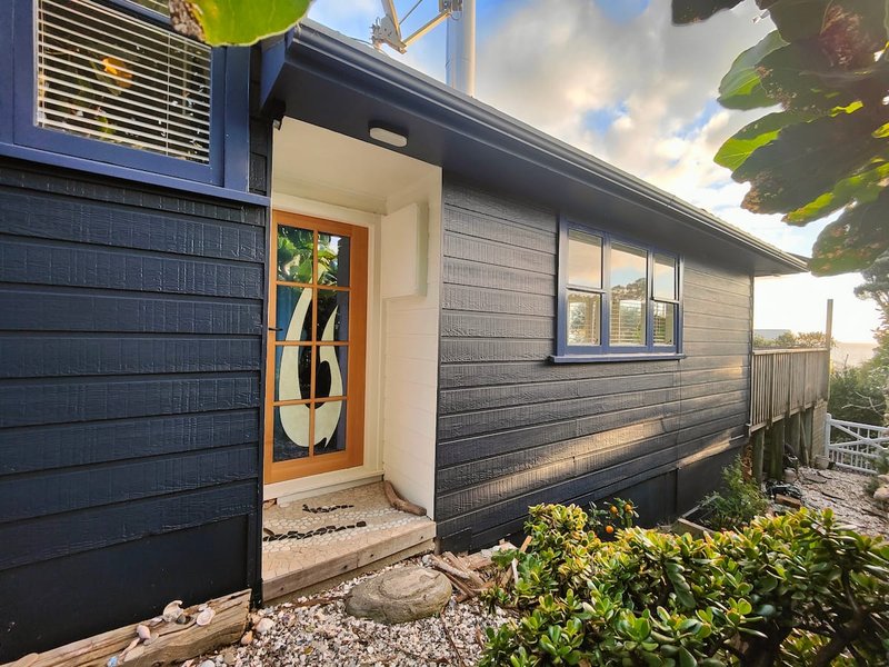 Thumbnail of Home in Paekākāriki · ★5.0 · 3 bedrooms · 4 beds · 2 baths