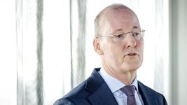 Thumbnail of DNB-baas Knot: 'Handelsoorlog Trump kent alleen maar verliezers'