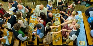 Thumbnail of Gen Z is bringing back one of the most divisive dining trends of the 2010s