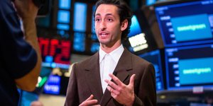 Thumbnail of While nearly everything gets more expensive, Sweetgreen CEO defends $16 salads, imploring customers to think about the long-term cost of their health