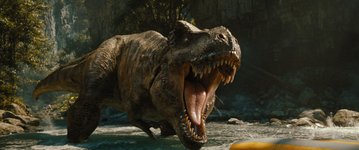 Thumbnail of スピルバーグ、『ジュラシック・ワールド』撮影中に仕掛けたサプライズ新キャストも驚き「感動もの」｜シネマトゥデイ