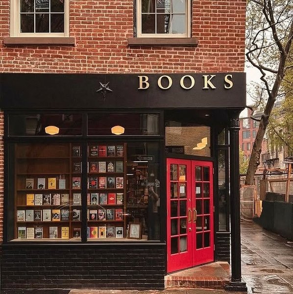 Thumbnail of Sarah Jessica Parker answers the SJP Lit Questionnaire