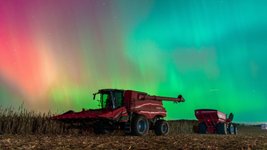 Thumbnail of Severe geomagnetic storm sparks northern lights across North America and as far south as Mexico (photos)