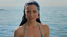 Thumbnail of 5 Summer Outfits Inspired by Parthenope
