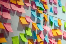 Thumbnail of How to Know if Your Idea’s the Right One — A Founder’s Guide for Successful Early-Stage Customer Discovery