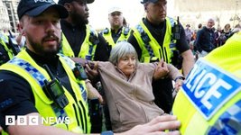 Thumbnail of Arrests at rally against Palestine Action ban rise to 890 - BBC News