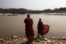 Thumbnail of Two monks and a Woman — Zen story