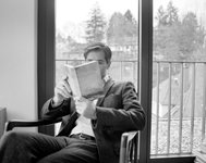 Thumbnail of Interview | Jonathan Simons on Analog Sea, Neo-Romanticism and 'The Contemplative Gap' - The London Magazine