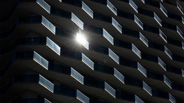 Thumbnail of Could Gen AI End Incumbent Firms’ Competitive Advantage?