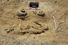 Thumbnail of 3800年前に埋葬された「身長2mの巨人兵」を発見、アゼルバイジャン - ナゾロジー