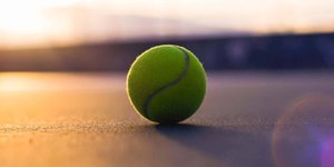 Thumbnail of Inner Game of Tennis by Tim Gallwey (Book Summary + Infographic) | Sloww